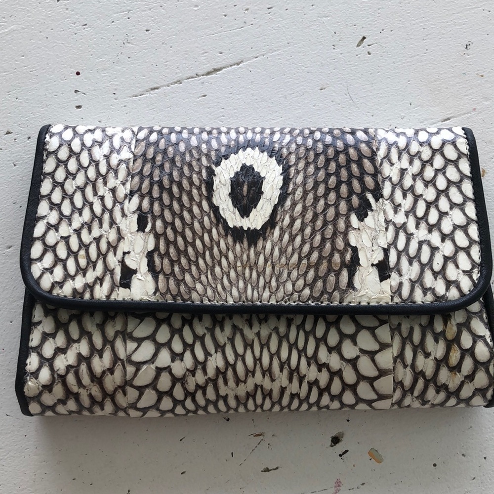 Genuine snakeskin wallet